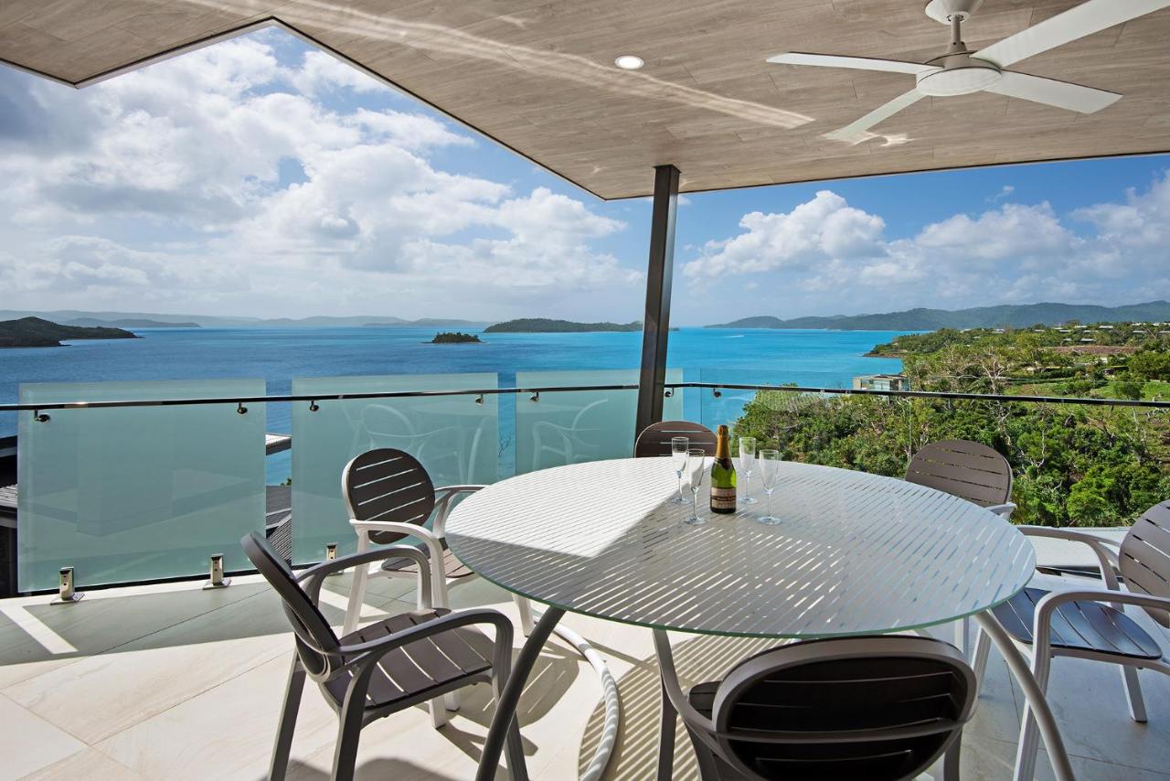 3 bedroom seaview with Private Plunge Pool – Apartment 15