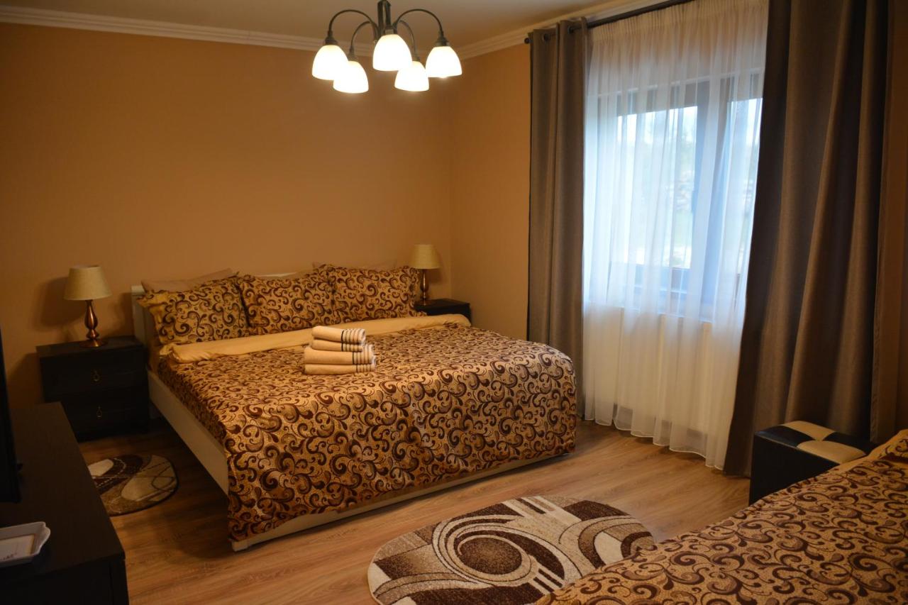 Driepersoonskamer met Eigen Badkamer