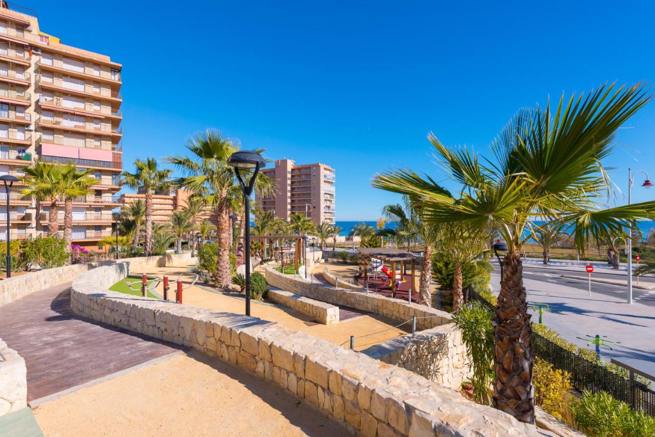 Luxe in the Beach - Ferienwohnung Arenales del Sol