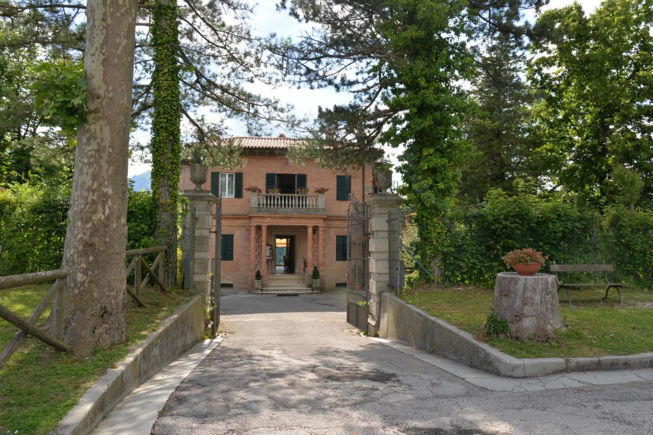 B&B Amandola - Villa delle Rose - Hotel Paradiso - Bed and Breakfast Amandola