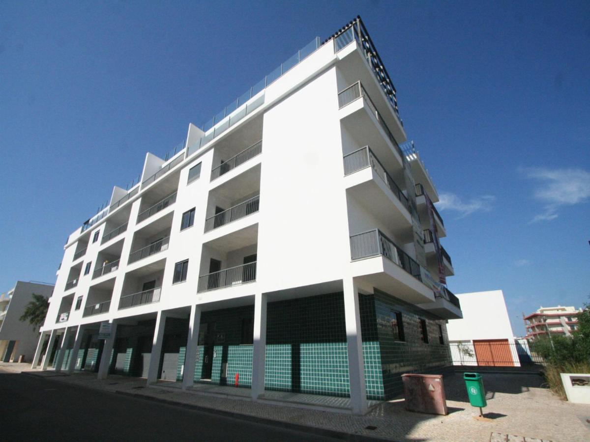 B03 - Luxury 2 Bed Lagos Marina - B&B