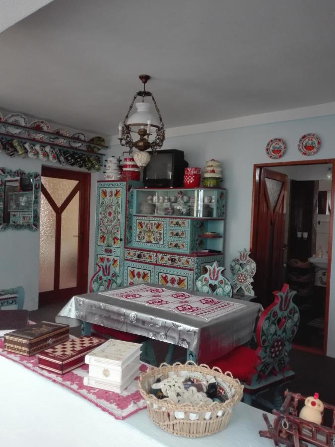 B&B Izvoru Crişului - Kalotaszeg Vendégház - Bed and Breakfast Izvoru Crişului