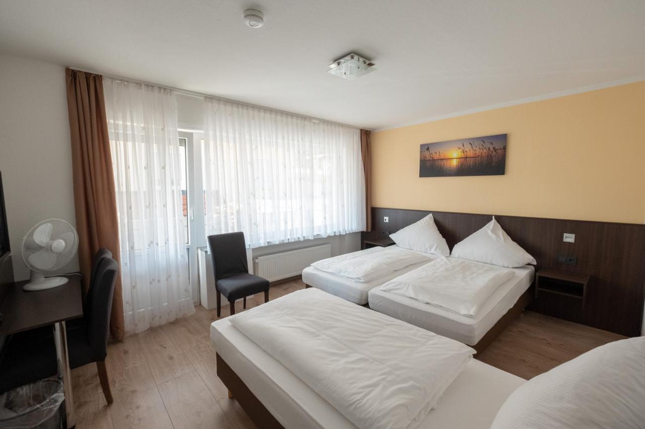 Triple Room with Shared Toilet