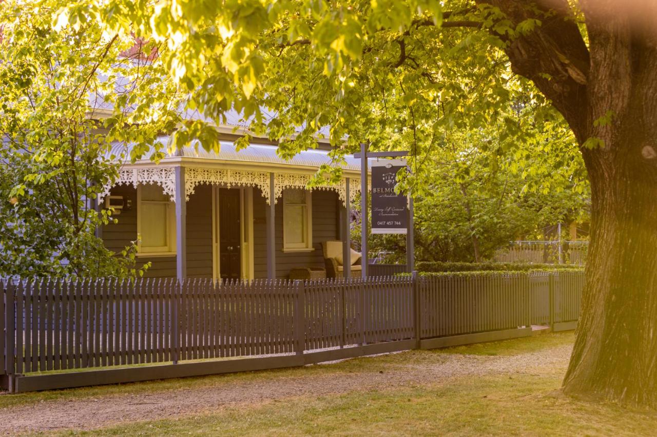 B&B Beechworth - Belmont at Beechworth 2 bedrooms, 2 bathrooms, 2 couples - Bed and Breakfast Beechworth