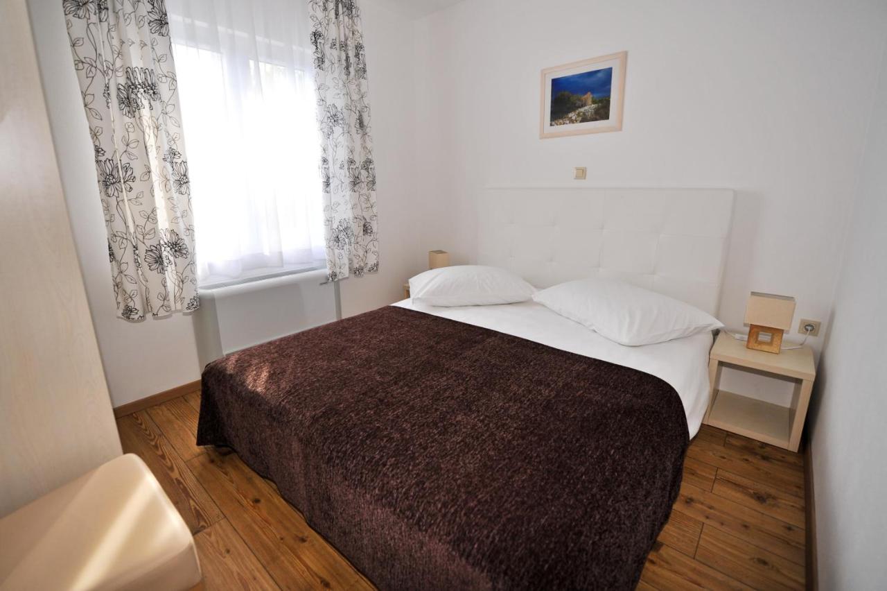 Deluxe Appartement met 2 Slaapkamers en een Balkon met Uitzicht op Zee