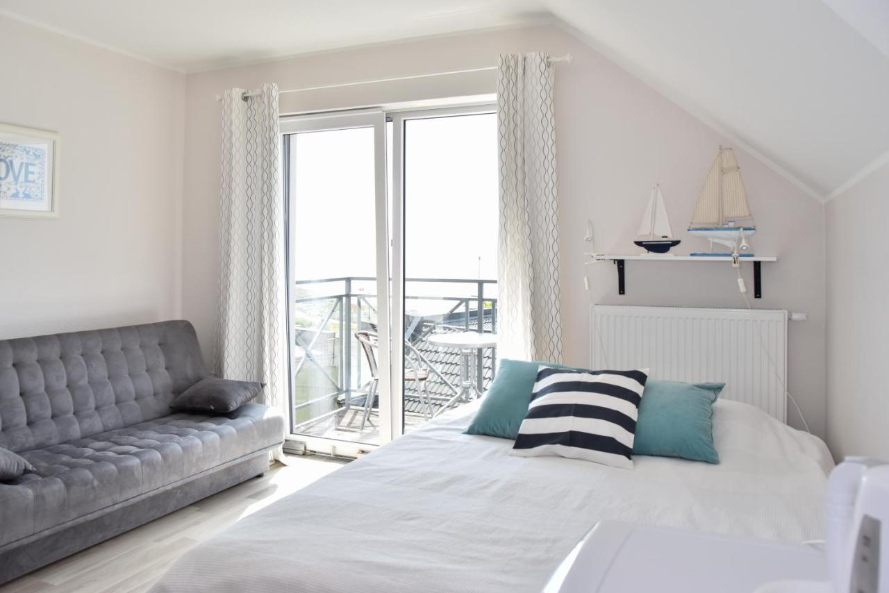 Standard Triple Room with Sea View