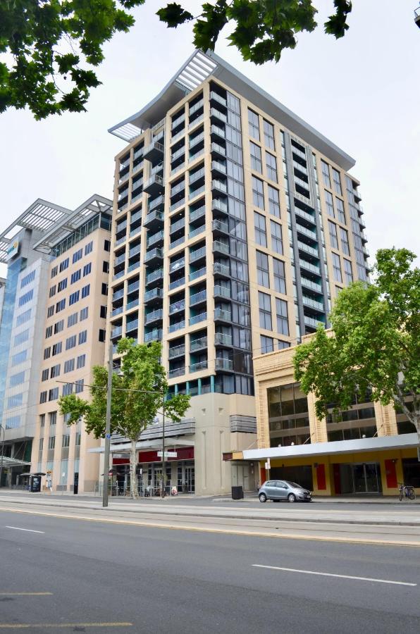 B&B Adelaide - CBD Executive APT - Bed and Breakfast Adelaide