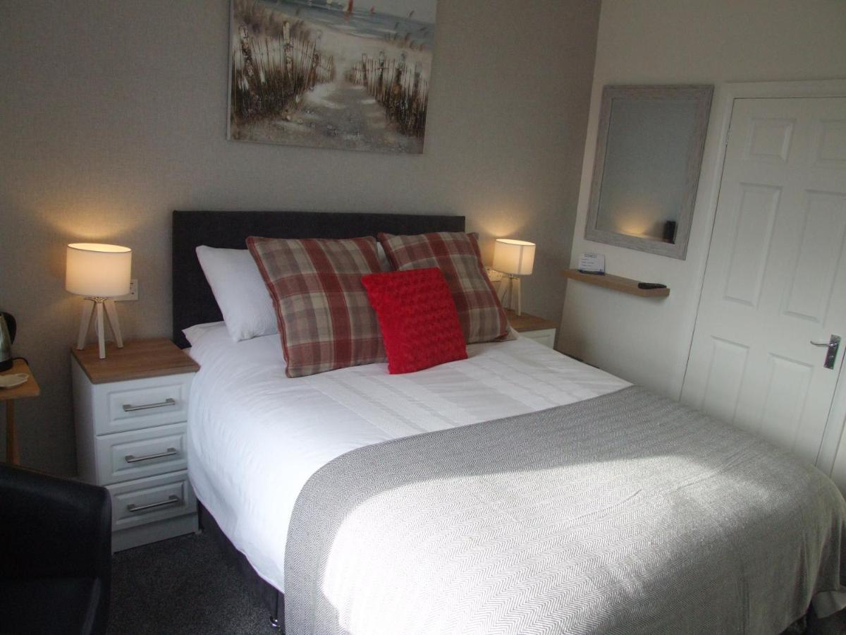 Standard King Room