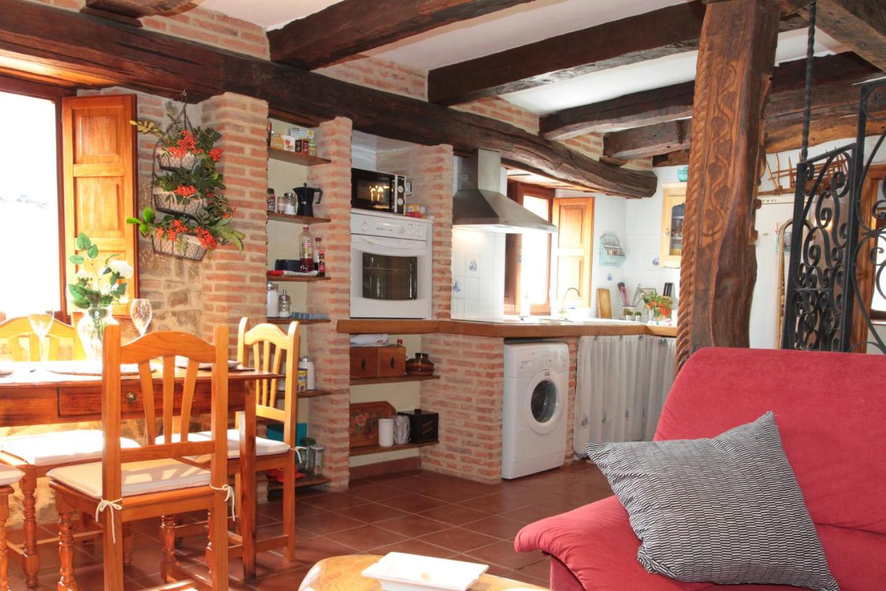 Casa de Piedra - Ferienwohnung Valderrueda