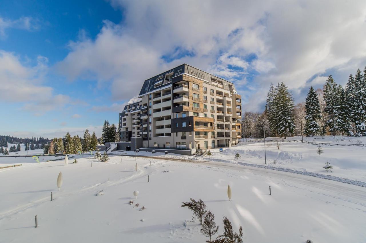 Charming 2-Bedroom, Silver Mountain, A Building - Chambres d’hôtes