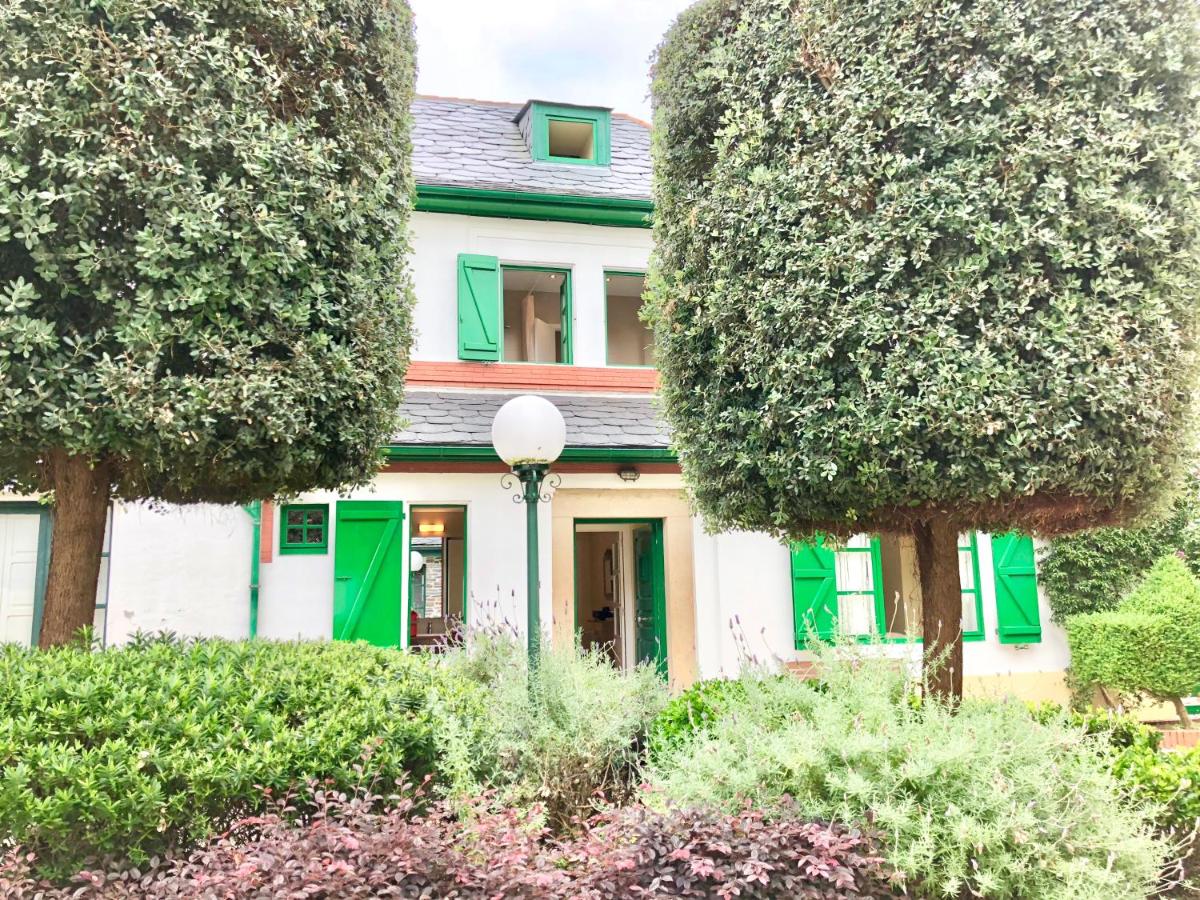 Covas Seabreeze Cottage - B&B