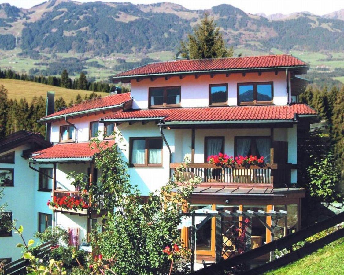 B&B Bad Hindelang - Chalet Hirschberg - Bed and Breakfast Bad Hindelang