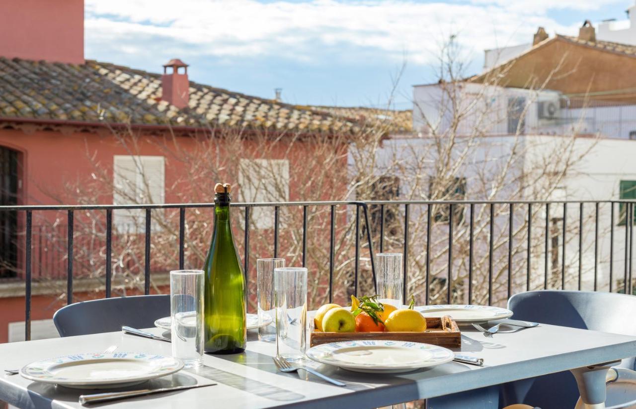 CANADELL BAIXOS 3º - B&B