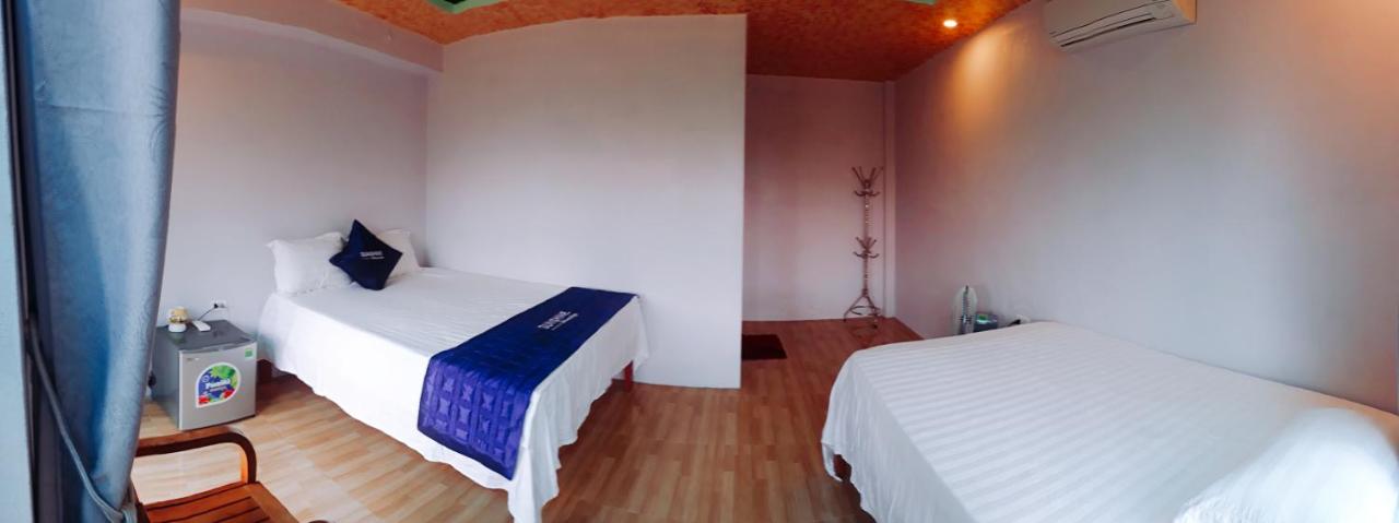 Triple Room with Mountain View