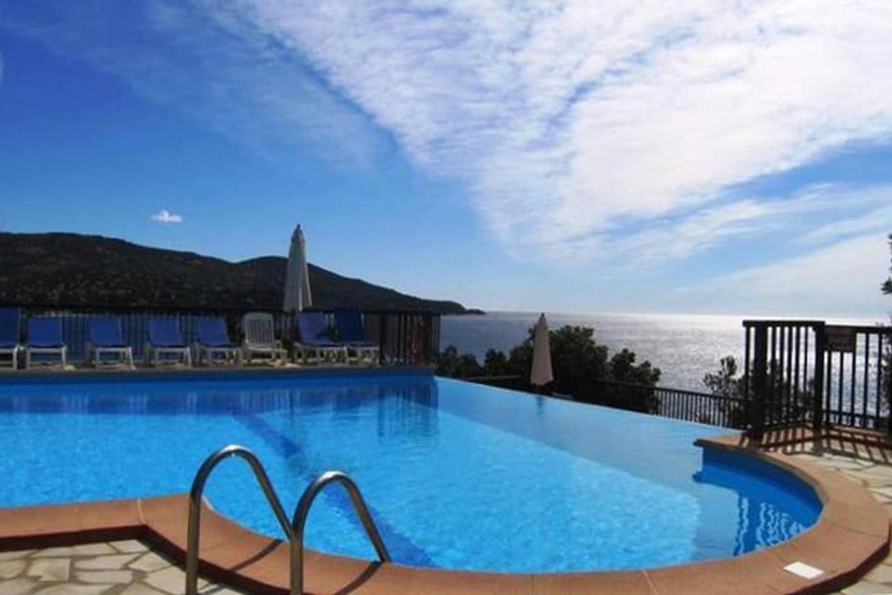 Domaine de la pinède Le Lavandou Pramousquier - B&B Le Lavandou