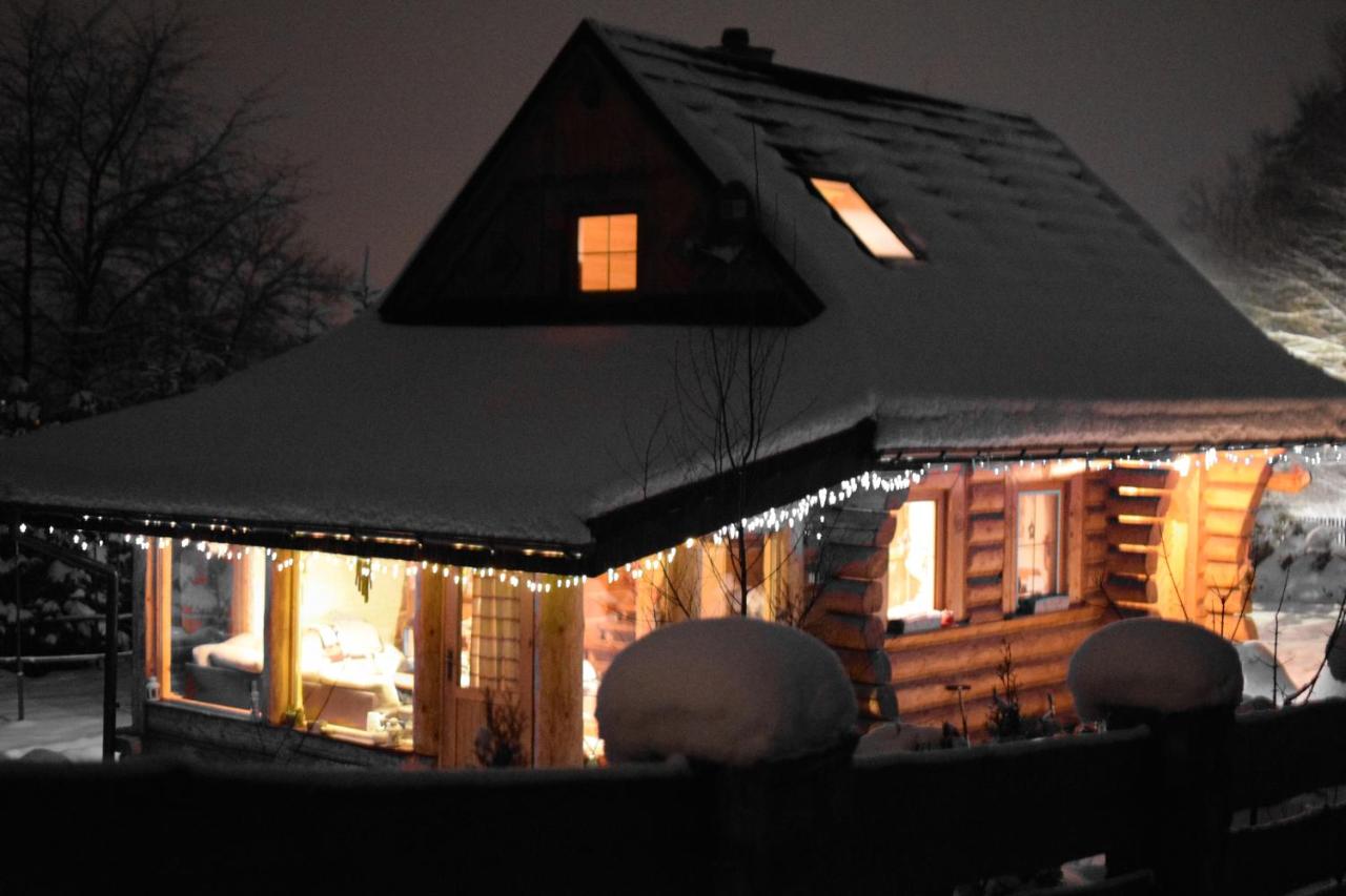 CHATA PACHNĄCA LASEM - B&B