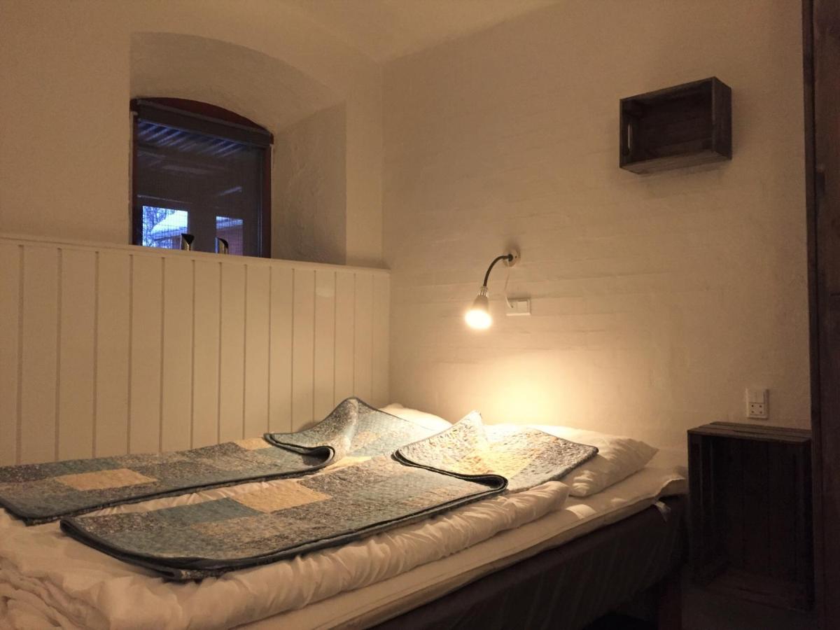 Apartment (2 Adults)