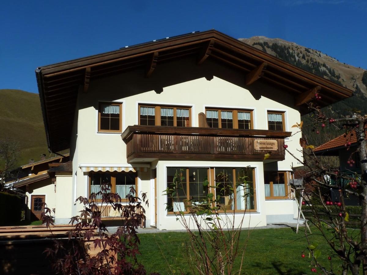 B&B Holzgau - Apart Andrea - Bed and Breakfast Holzgau