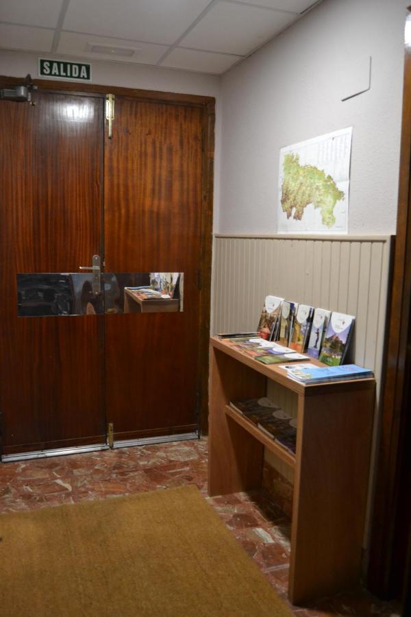 Familiekamer met Uitzicht op de Bergen