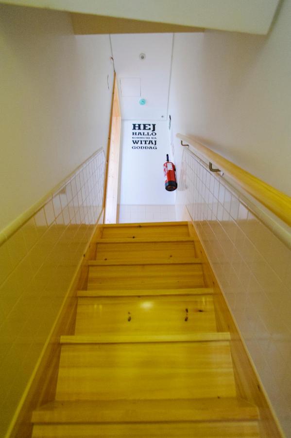 Studio Standard 3