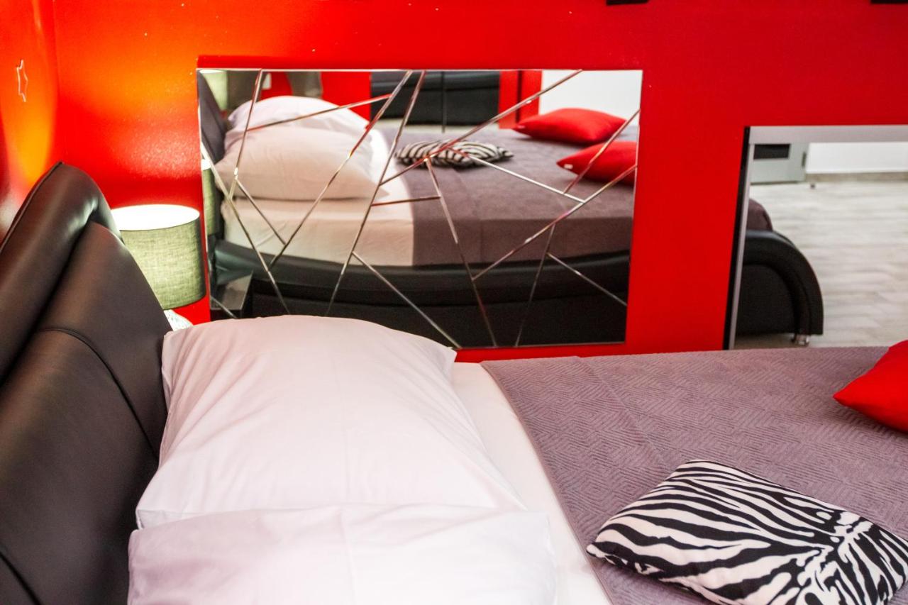 Studio Lit Queen-Size de Luxe 