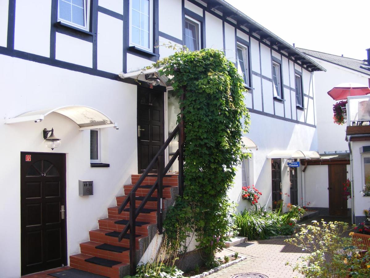 B&B Ostseebad Zinnowitz - Pension Lachmöwe - Bed and Breakfast Ostseebad Zinnowitz