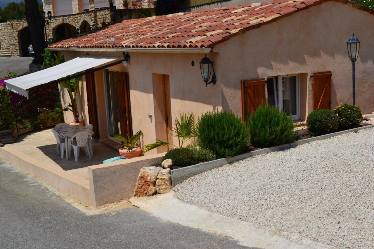 La petite maison - Chambres d’hôtes La Gaude