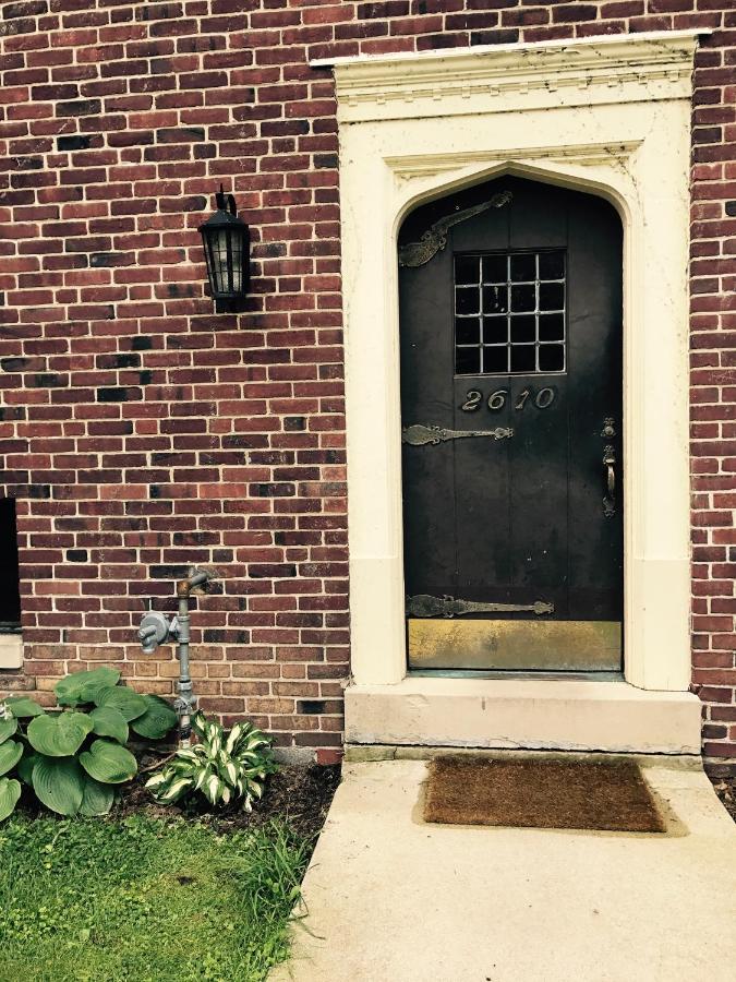 Mill Stone - Mt Penn Lodging - B&B
