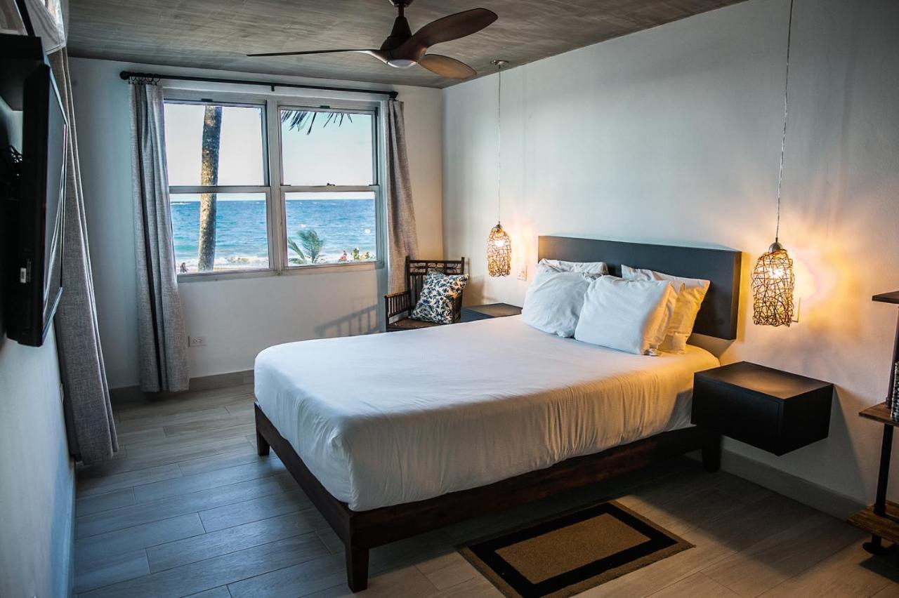 Habitación Doble con cama normal o cama grande y vistas al océano