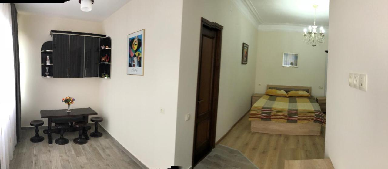Classic Dreibettzimmer