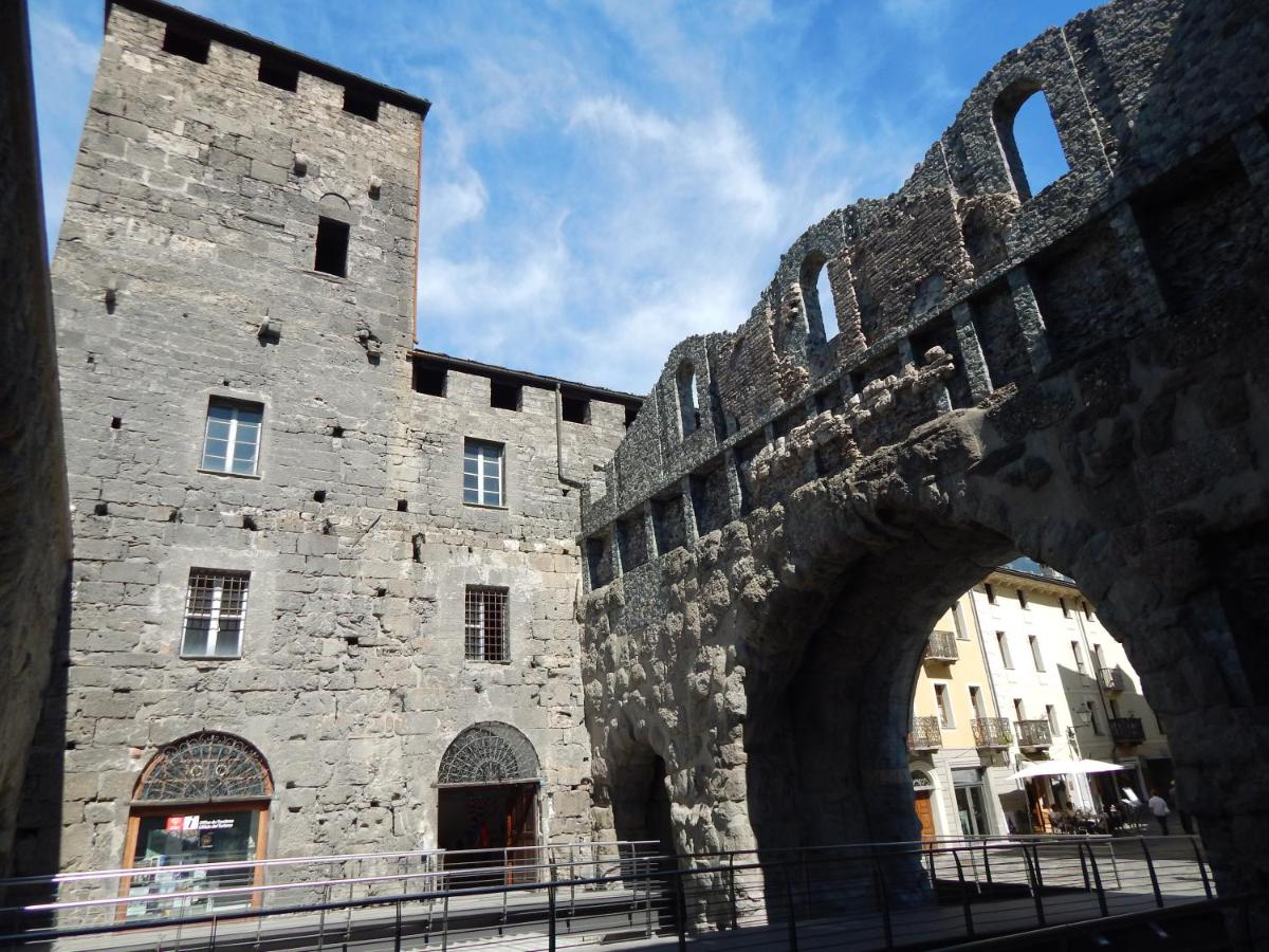 Appartamento da Paolo Love Aosta Centro Storico - Chambres d’hôtes Aoste