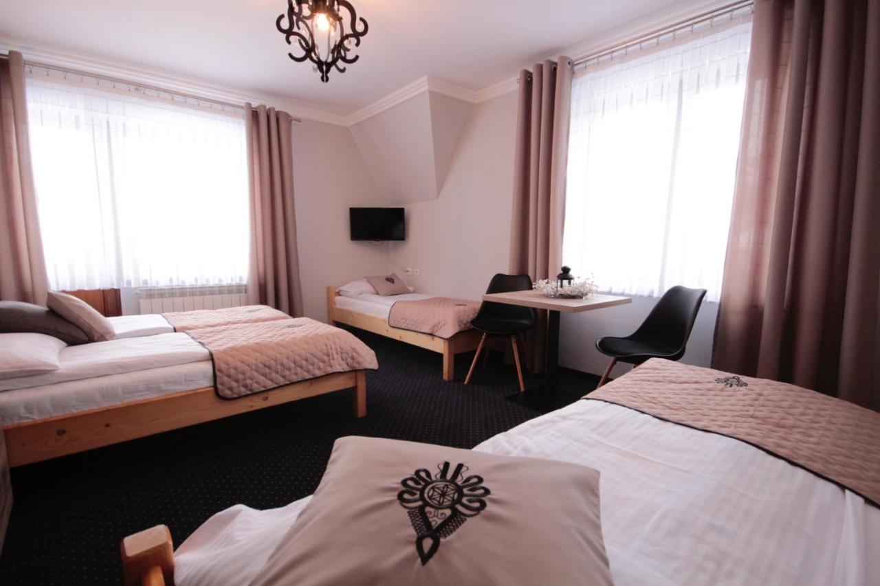 Vierpersoonskamer met Eigen Badkamer