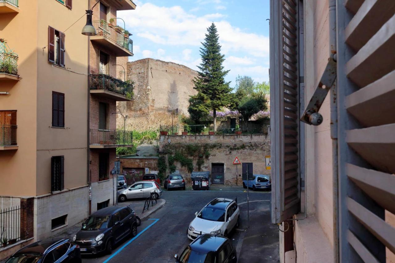 Deco's Place Roma Zoe - B&B Rome