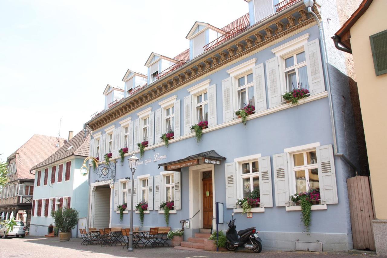 B&B Ettenheim - Gasthaus zum Lamm - Bed and Breakfast Ettenheim