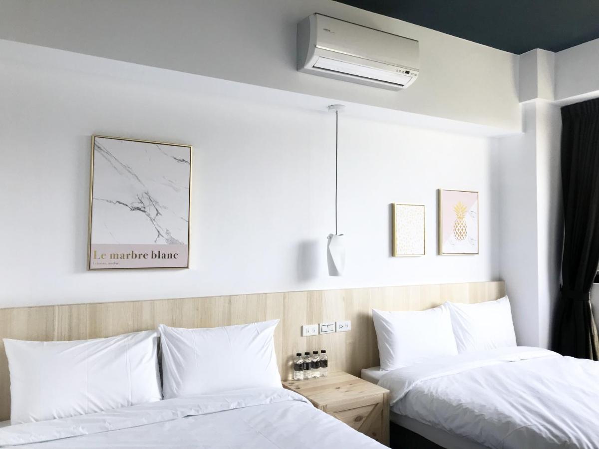 Vierbettzimmer mit eigenem Bad