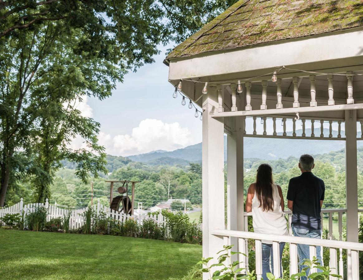 Oak Hill On Love Lane Bed and Breakfast Inn - Ferienwohnung