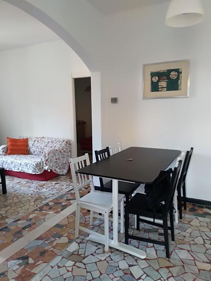 Stunning Aptm in Villa - Bed and Breakfast Monterosso al Mare