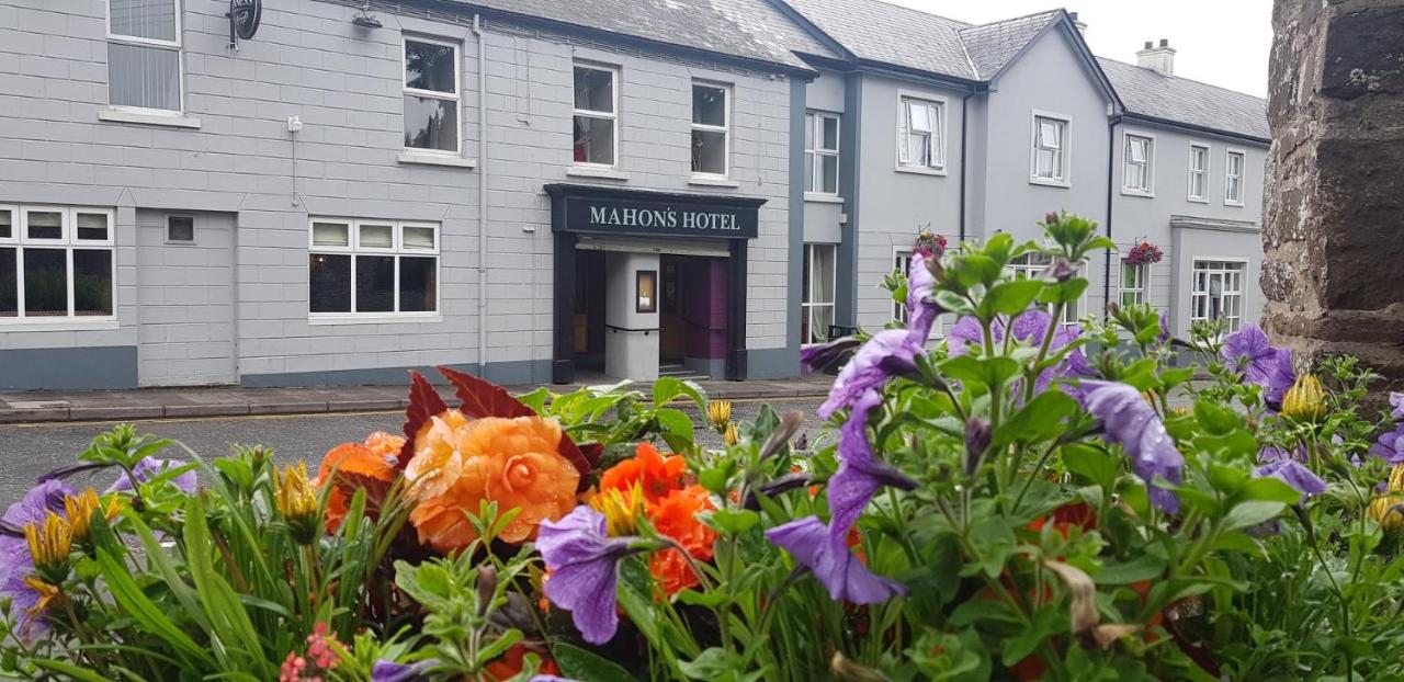 B&B Irvinestown - Mahon's Hotel - Bed and Breakfast Irvinestown