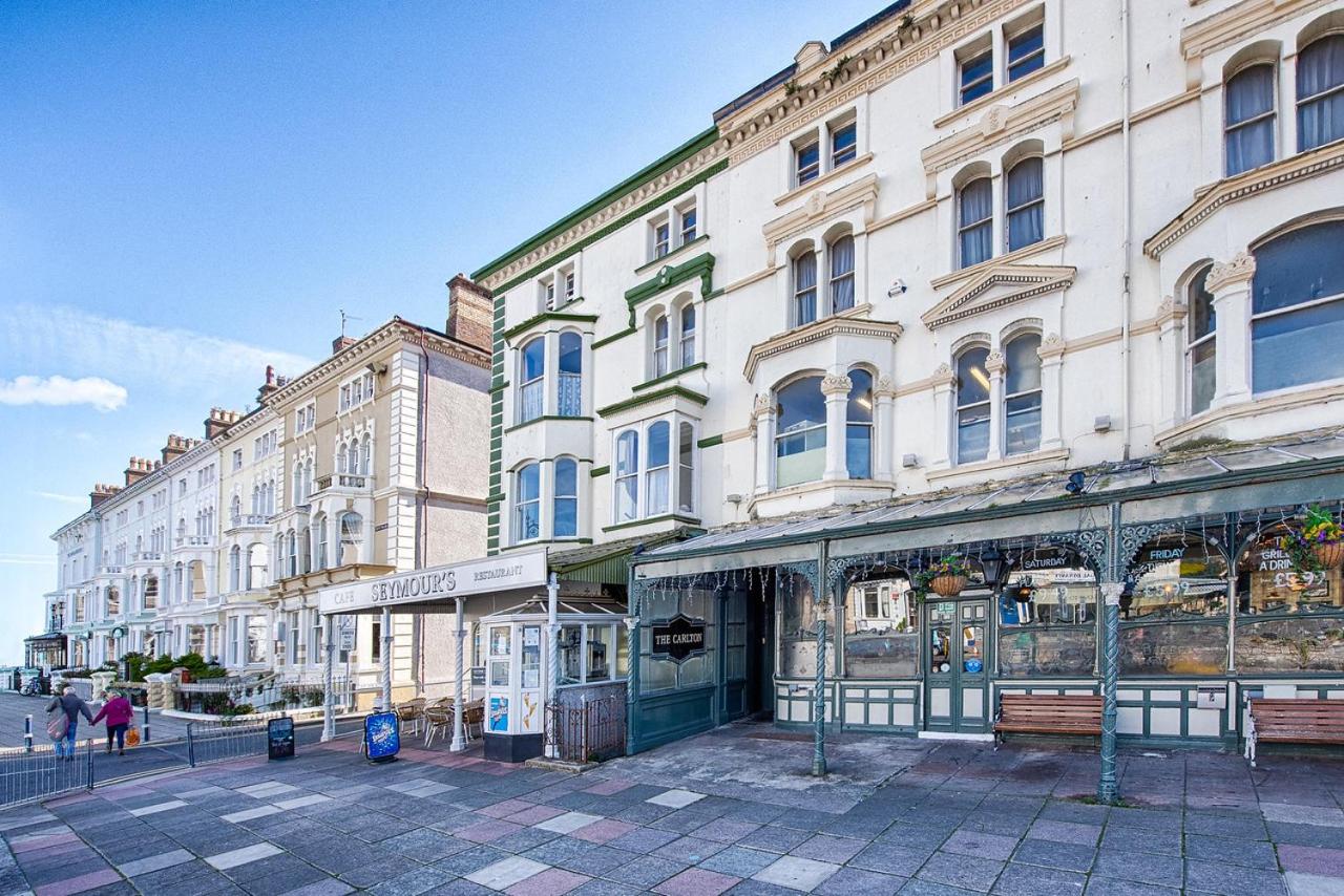Montague House Apartments - B&B Llandudno