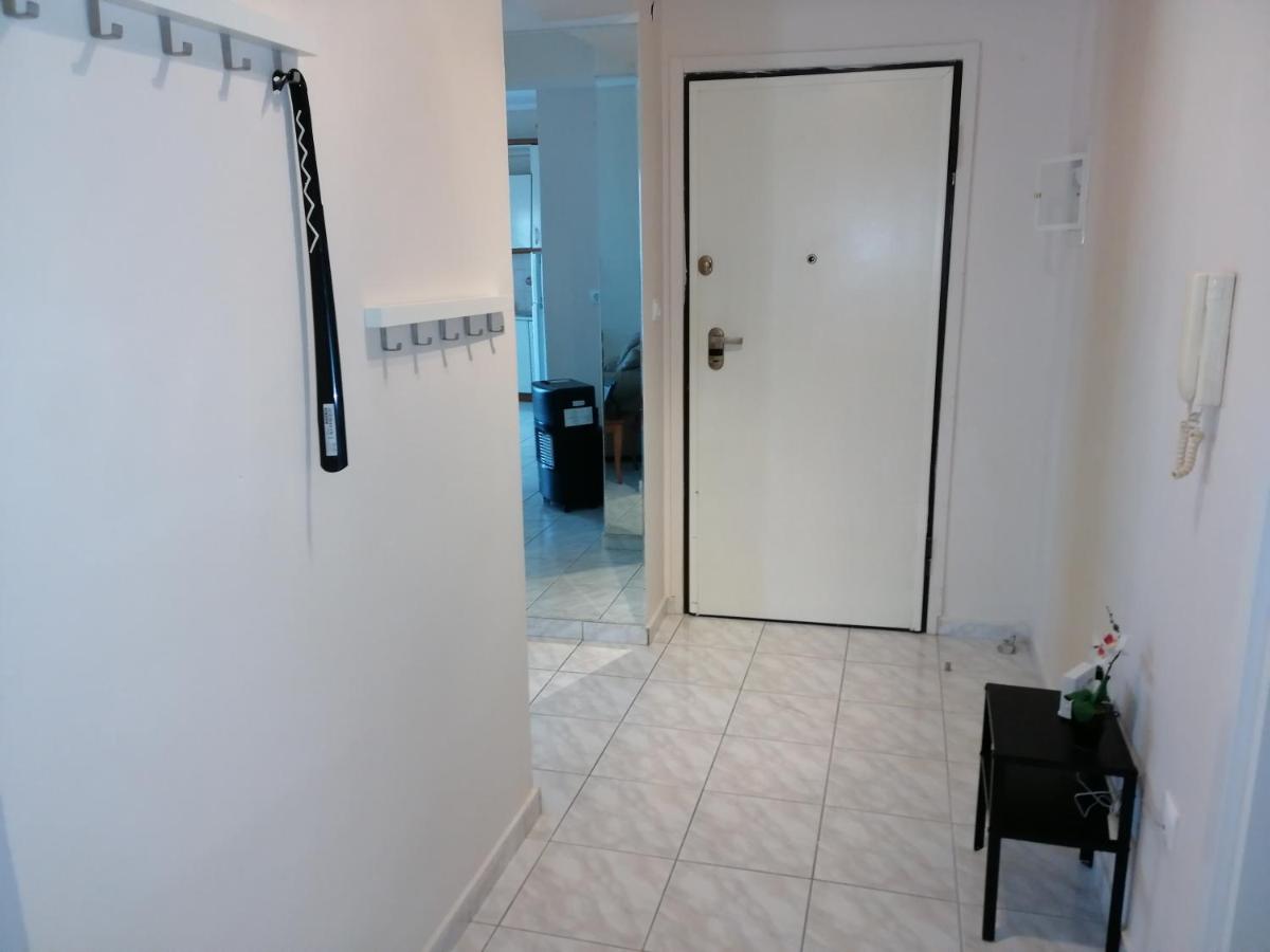 Apartment by the beach with amazing sea view - Chambres d’hôtes Peraía