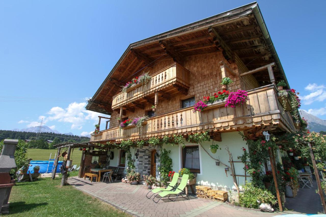 B&B Saalfelden am Steinernen Meer - Appartment Eggerhof - Bed and Breakfast Saalfelden am Steinernen Meer