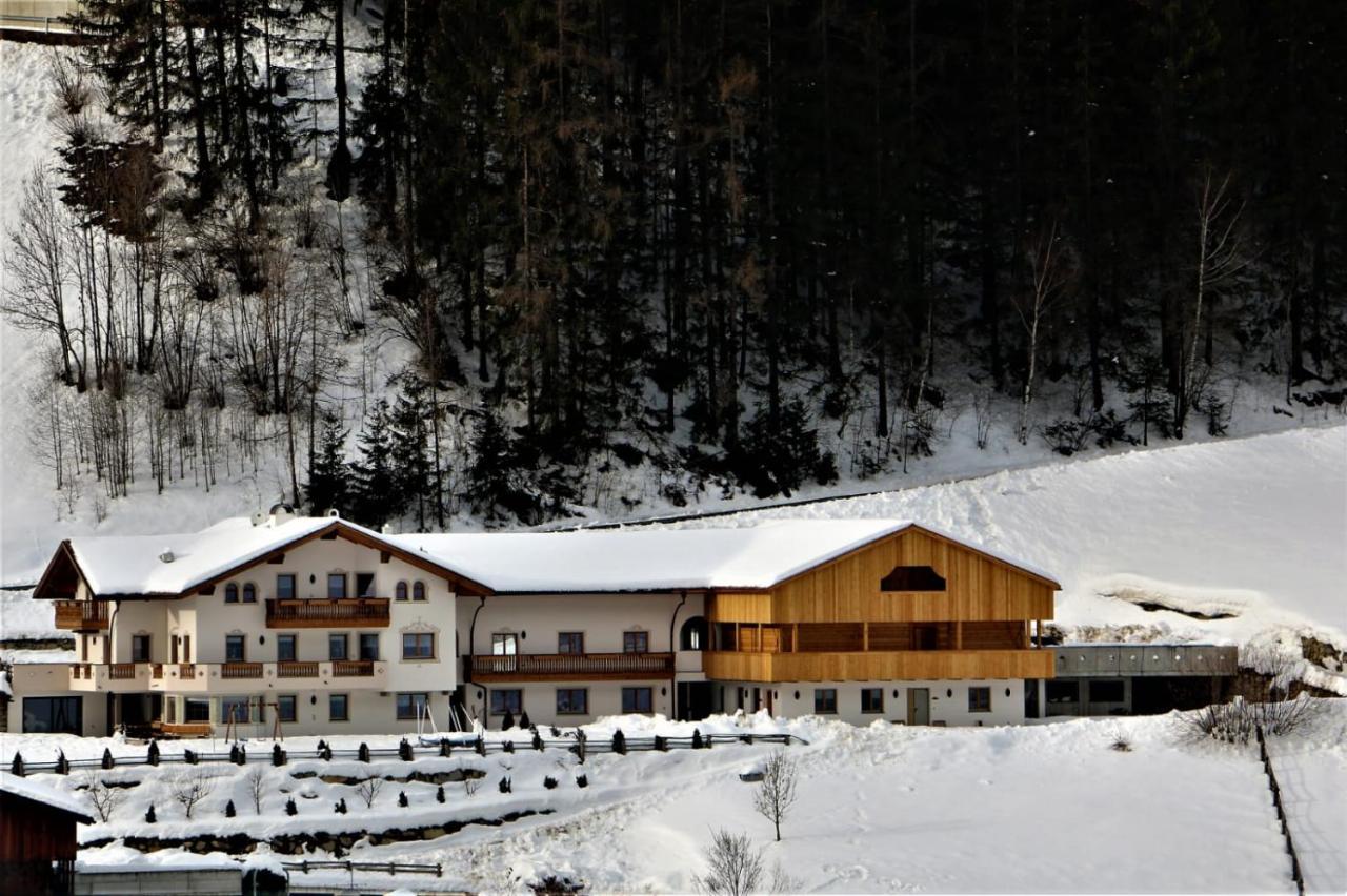 Alpenappart - Ferienwohnung Cadipietra