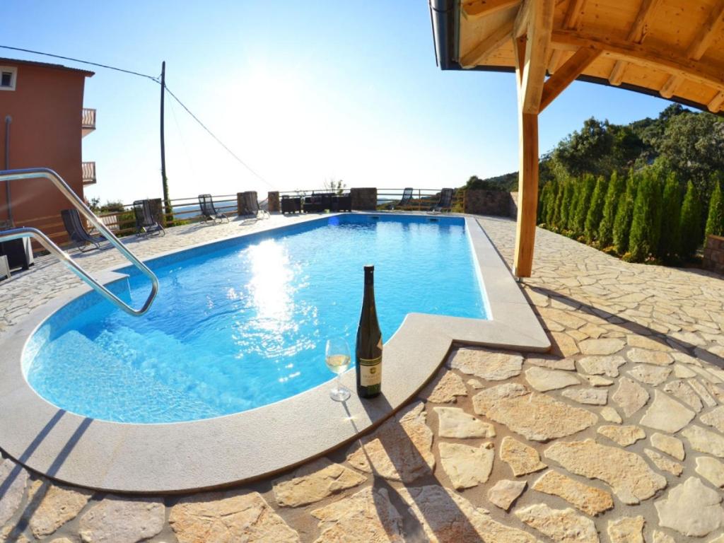 Apartment in Mundanije with Seaview, Terrace, Air condition, WIFI (3748-3) - Chambres d'hôtes Mundanije