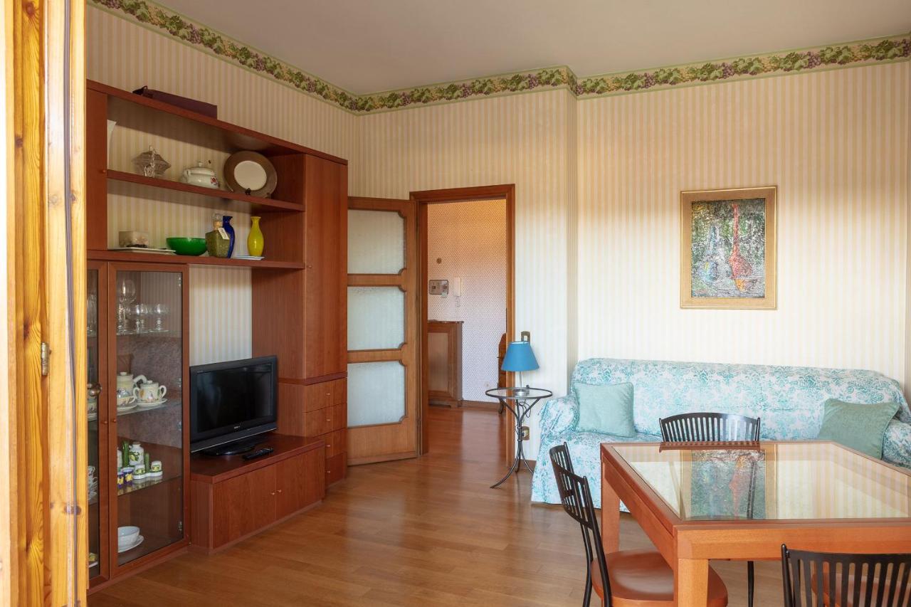 B&B Lido di Camaiore - Appartamento Tina - Bed and Breakfast Lido di Camaiore