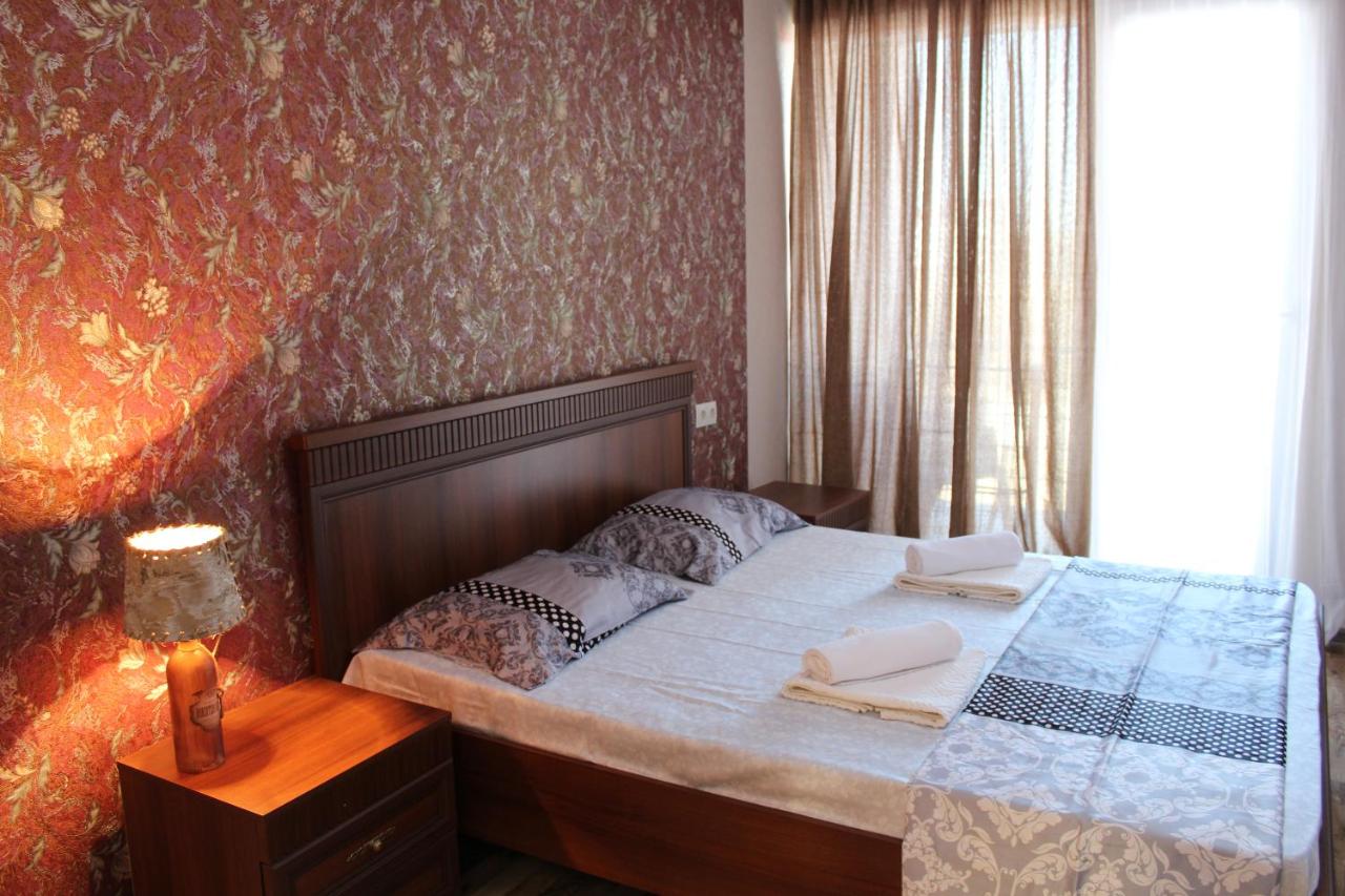 sunny home - Chambres d'hôtes Kobuleti