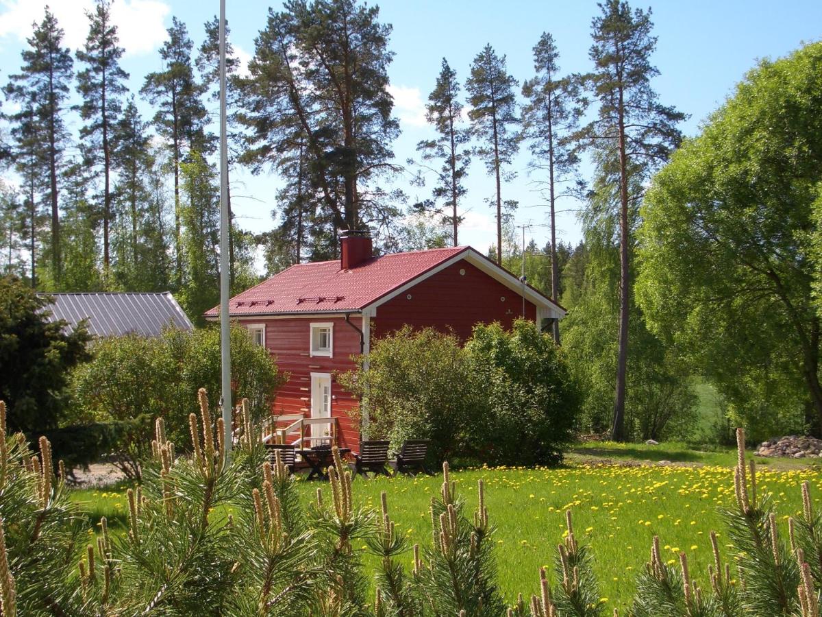 B&B Ylivalli - Kalliomajat - Bed and Breakfast Ylivalli