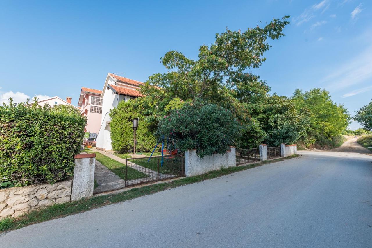 Apartment Hrala - B&B