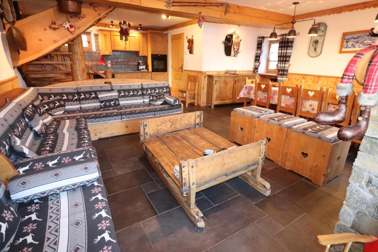 B&B Saint-Martin-de-Belleville - CHALET de charme 13 personnes avec Sauna SKI O PIEDS - Bed and Breakfast Saint-Martin-de-Belleville