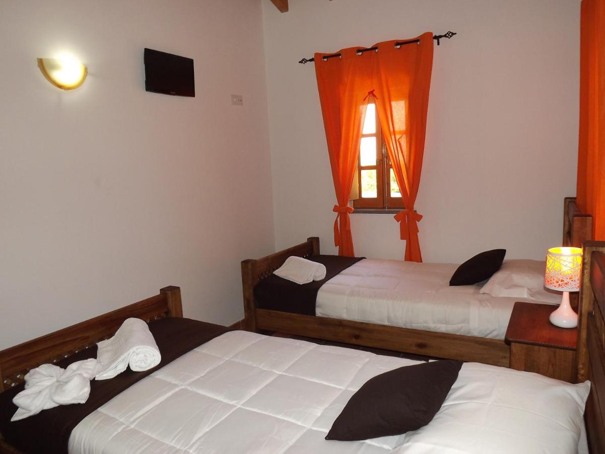 Zweibettzimmer