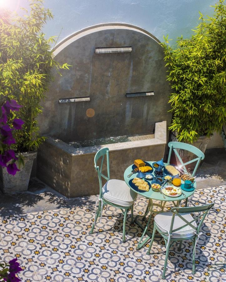 Dar Mayshad Riad - Luxurious Boutique Hotel in the Medina - Chambres d’hôtes Rabat